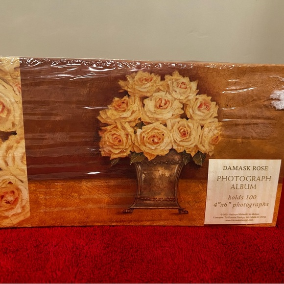 New Damask Rose Photograph Album Holds 100 - Picture 6 of 6